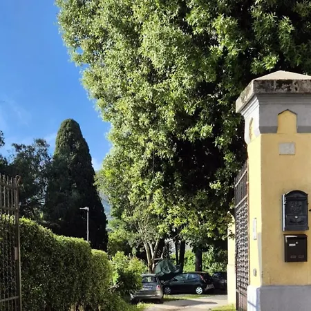 Ve-ri And Parking * Velletri